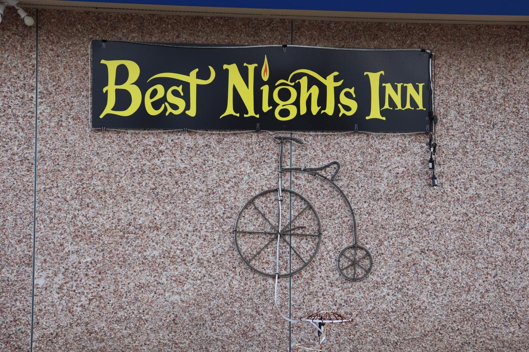 Best Nights Inn - Sparta Dış mekan fotoğraf